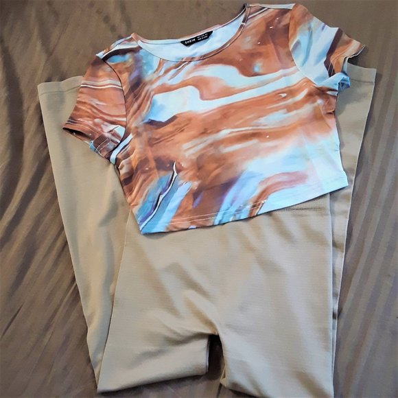 SALE NWOT Tie Dye Crop Tee Shirt Sz M - Picture 9 of 9